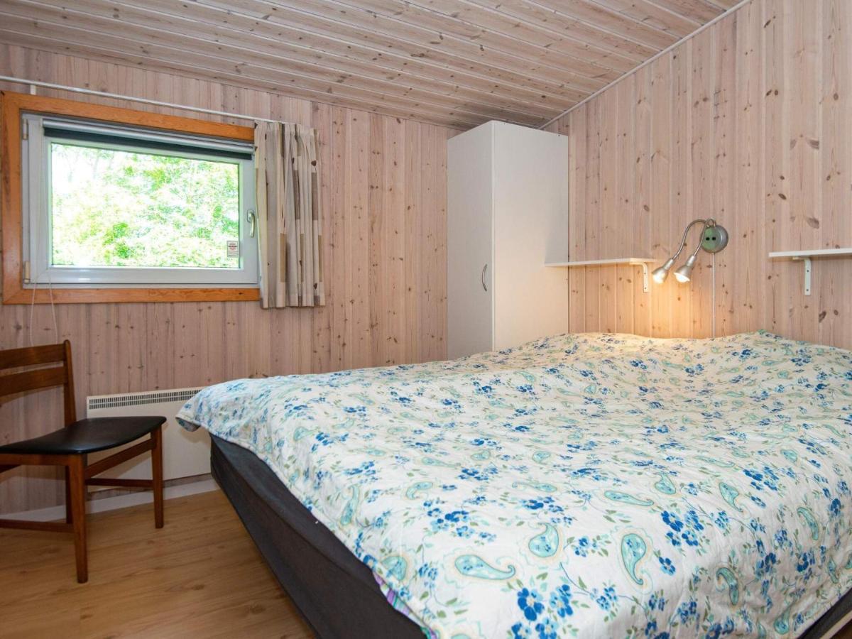 6 Person Holiday Home In Tarm Exterior foto
